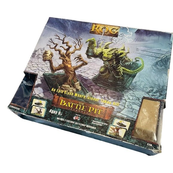 ROG Battle Pit Arena Action Playset Board Game Winner Takes All Battle Warriors - Picture 3 of 6